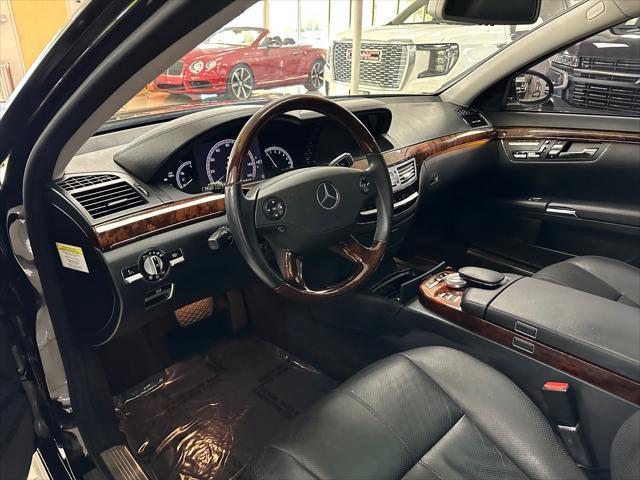 used 2007 Mercedes-Benz S-Class car, priced at $11,999