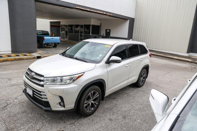 used 2018 Toyota Highlander car, priced at $15,998