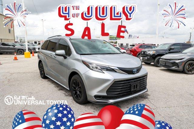used 2023 Toyota Sienna car, priced at $36,995