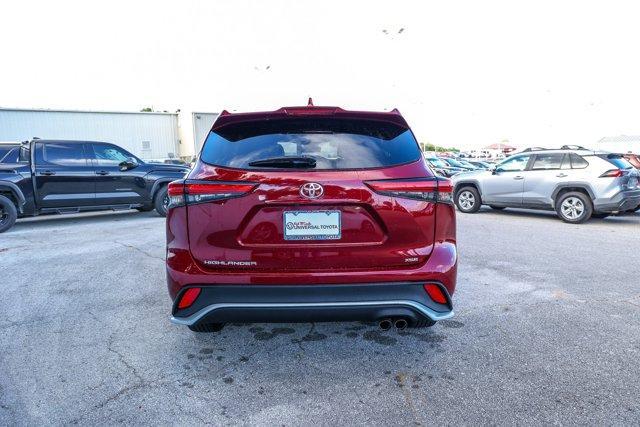 used 2023 Toyota Highlander car, priced at $38,852