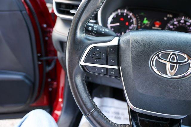 used 2023 Toyota Highlander car, priced at $38,852