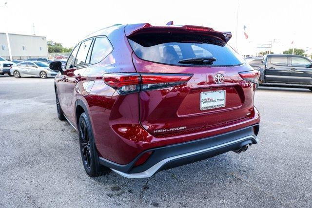 used 2023 Toyota Highlander car, priced at $38,852