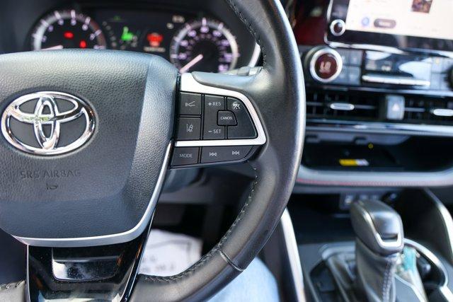 used 2023 Toyota Highlander car, priced at $38,852