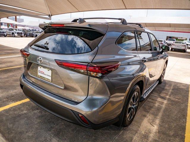 new 2025 Toyota Highlander car, priced at $50,640
