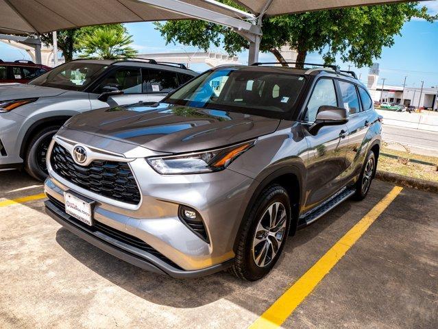 new 2025 Toyota Highlander car, priced at $50,640