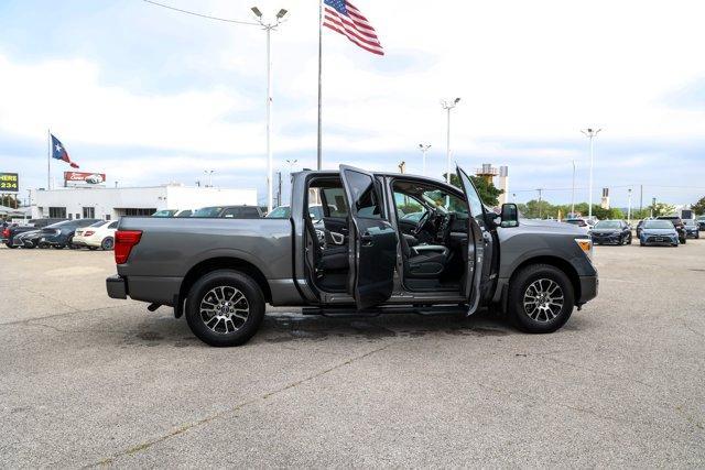 used 2024 Nissan Titan car, priced at $45,168