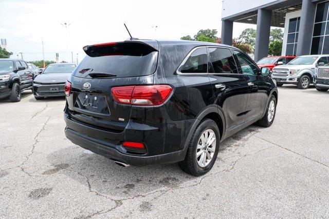 used 2019 Kia Sorento car, priced at $16,168