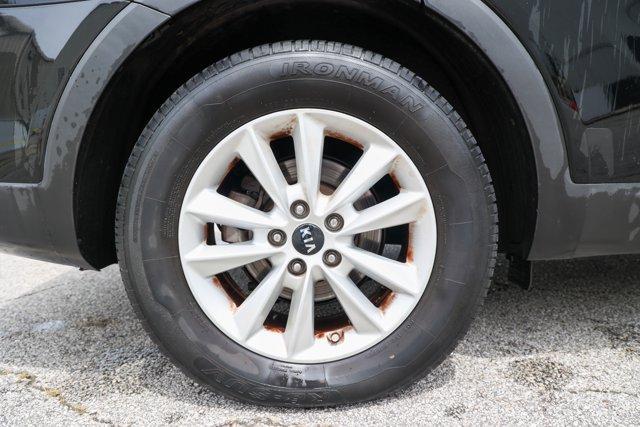 used 2019 Kia Sorento car, priced at $16,168