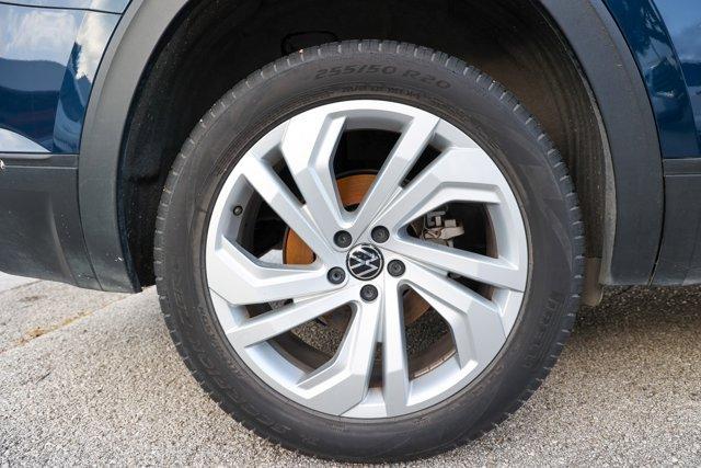 used 2021 Volkswagen Atlas car, priced at $24,995