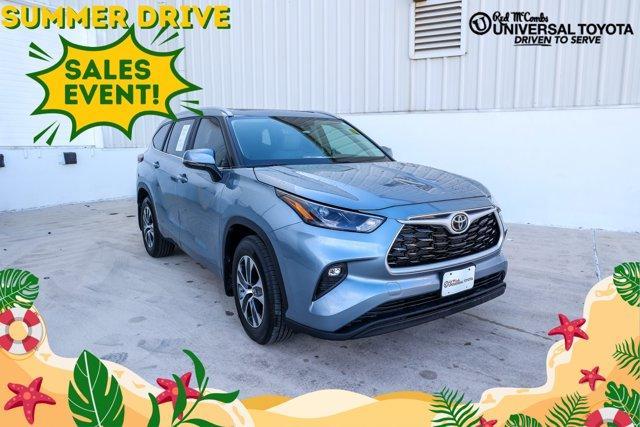 used 2023 Toyota Highlander car, priced at $35,795