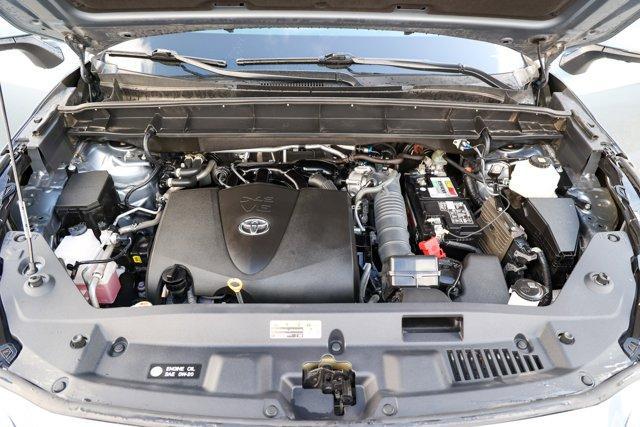used 2022 Toyota Highlander car, priced at $38,792