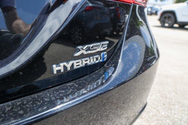 used 2021 Toyota Camry Hybrid car, priced at $31,998