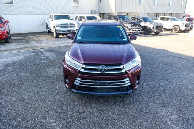 used 2017 Toyota Highlander car, priced at $19,998
