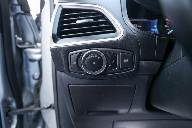 used 2023 Ford Edge car, priced at $20,995