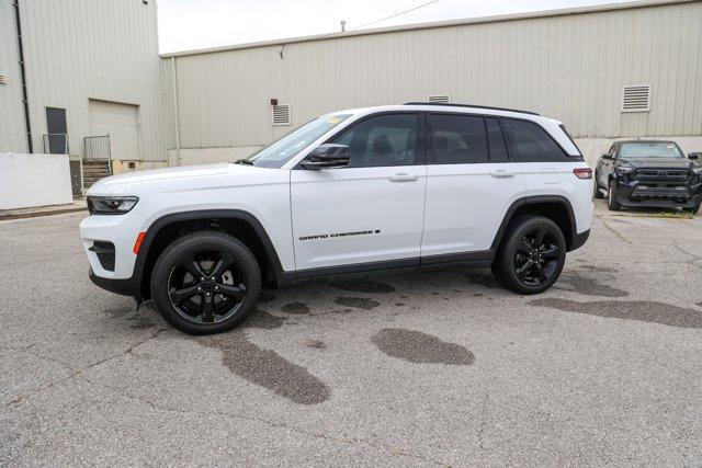 used 2023 Jeep Grand Cherokee car, priced at $34,995