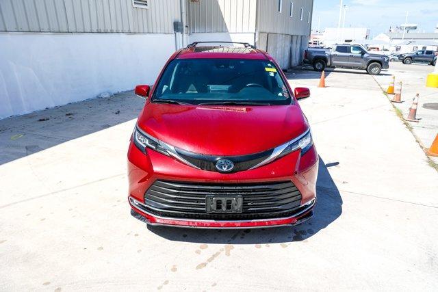 used 2023 Toyota Sienna car, priced at $49,168
