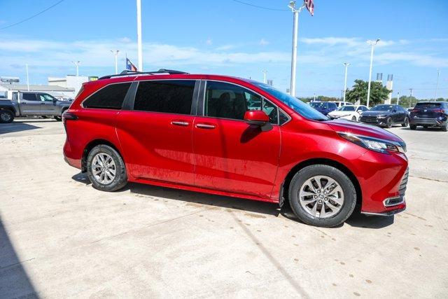 used 2023 Toyota Sienna car, priced at $49,168