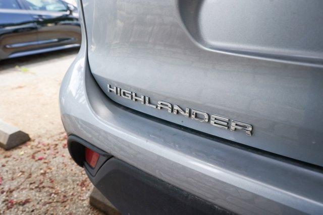used 2024 Toyota Highlander car, priced at $46,168