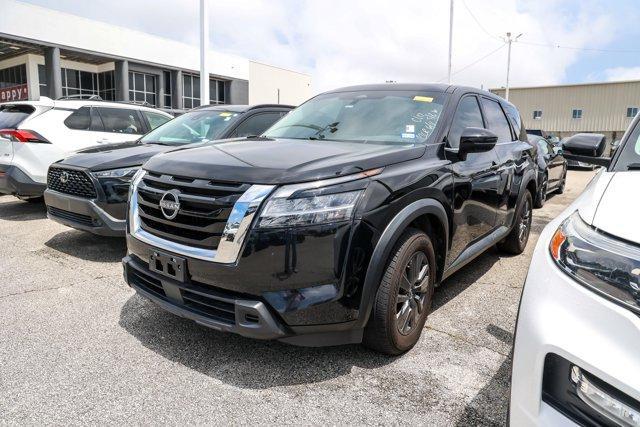 used 2022 Nissan Pathfinder car, priced at $26,168