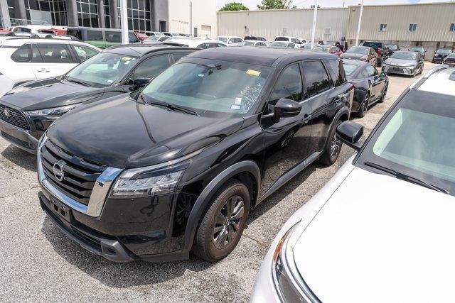 used 2022 Nissan Pathfinder car, priced at $26,168