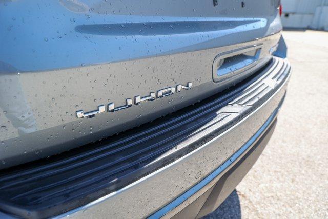 used 2024 GMC Yukon XL car, priced at $73,168