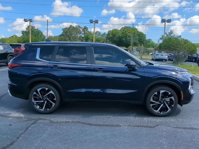 new 2024 Mitsubishi Outlander car, priced at $32,080