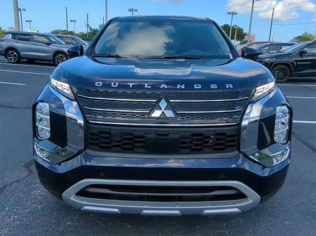 new 2024 Mitsubishi Outlander car, priced at $32,080