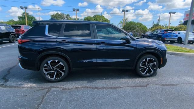 new 2024 Mitsubishi Outlander car, priced at $32,080