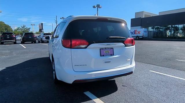 used 2019 Chrysler Pacifica car, priced at $22,701