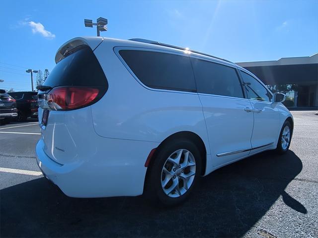 used 2019 Chrysler Pacifica car, priced at $22,701