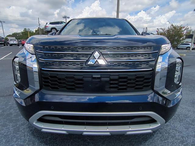 new 2024 Mitsubishi Outlander car, priced at $32,145