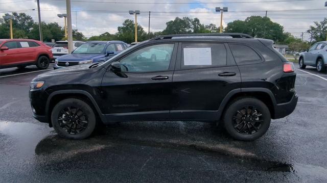 used 2023 Jeep Cherokee car, priced at $22,073