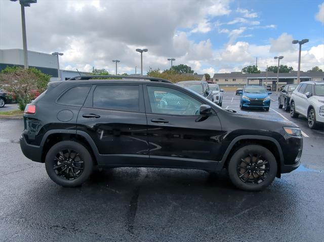 used 2023 Jeep Cherokee car, priced at $22,073