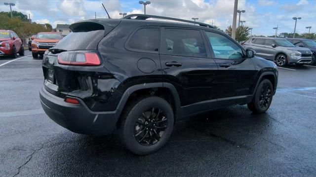 used 2023 Jeep Cherokee car, priced at $22,073