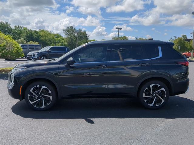 new 2024 Mitsubishi Outlander car, priced at $31,900