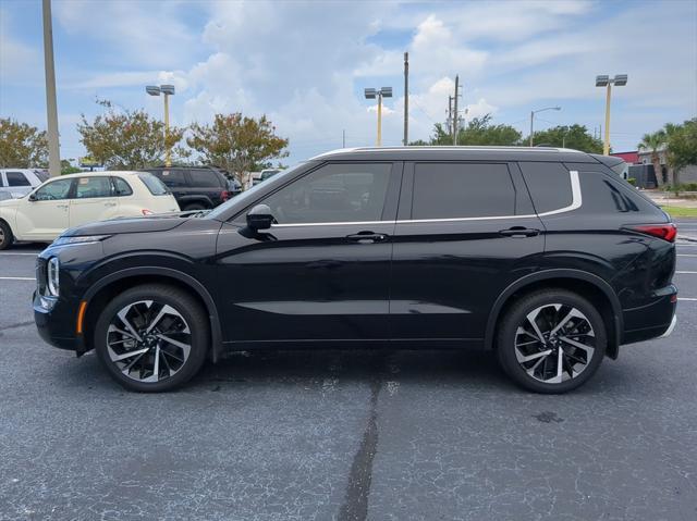 new 2023 Mitsubishi Outlander car, priced at $33,665