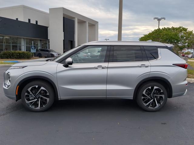 new 2024 Mitsubishi Outlander car, priced at $31,900