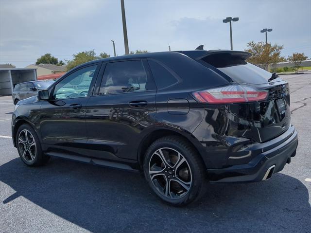 used 2021 Ford Edge car, priced at $28,441