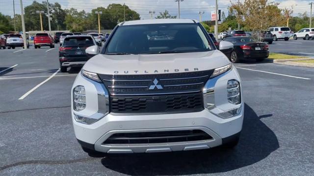 new 2024 Mitsubishi Outlander car, priced at $32,880