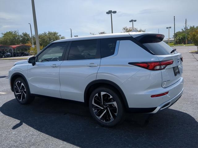 new 2024 Mitsubishi Outlander car, priced at $32,880