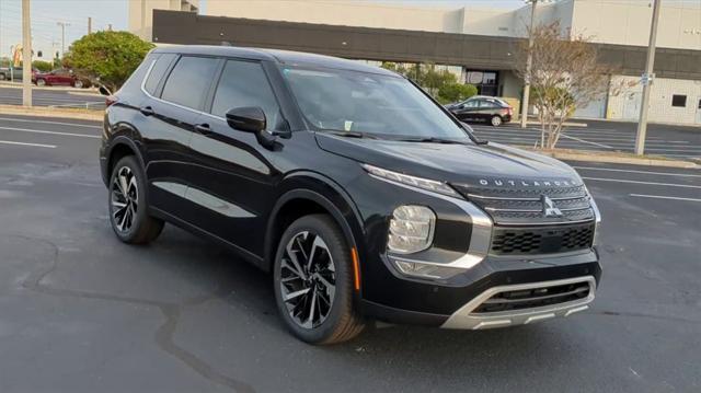 new 2024 Mitsubishi Outlander car, priced at $28,900