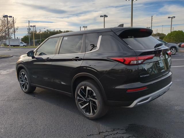 new 2024 Mitsubishi Outlander car, priced at $28,900