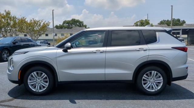 new 2024 Mitsubishi Outlander car, priced at $28,525