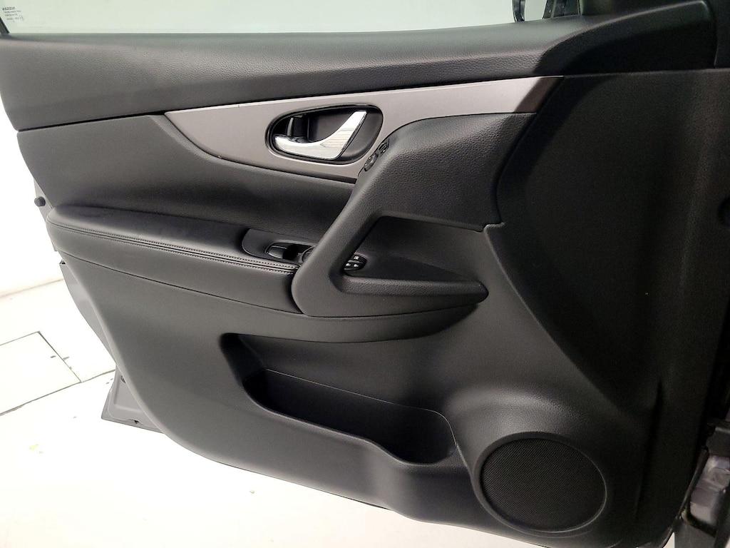 used 2016 Nissan Rogue car, priced at $11,998