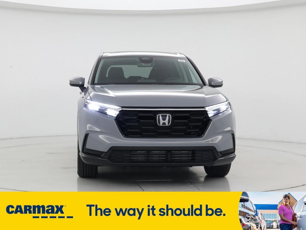 used 2025 Honda CR-V car, priced at $31,998