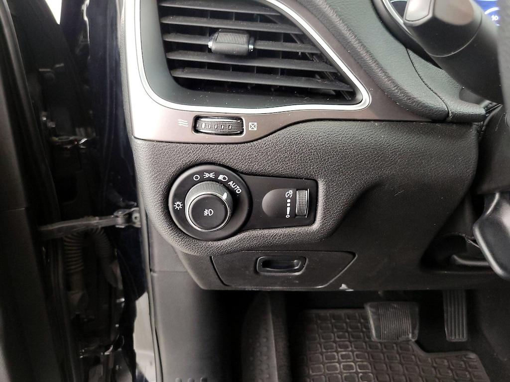 used 2019 Jeep Cherokee car, priced at $16,998