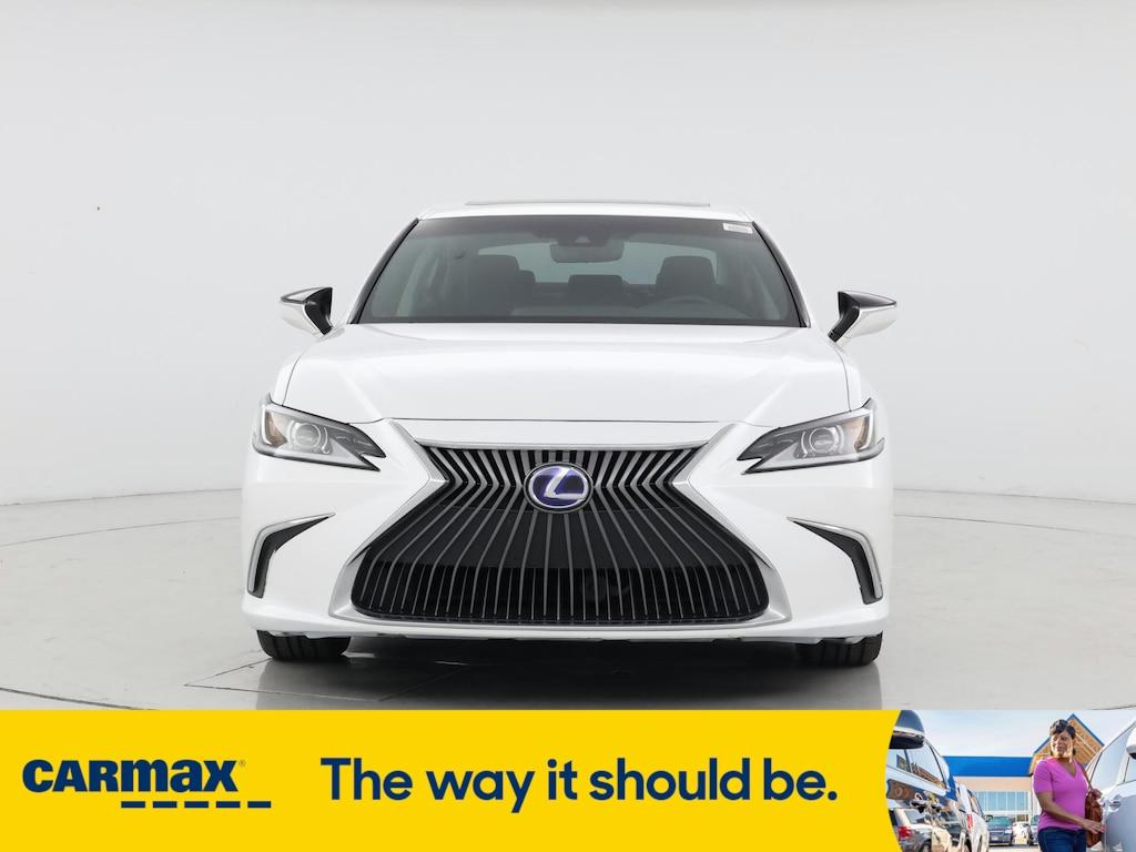 used 2021 Lexus ES 300h car, priced at $30,998