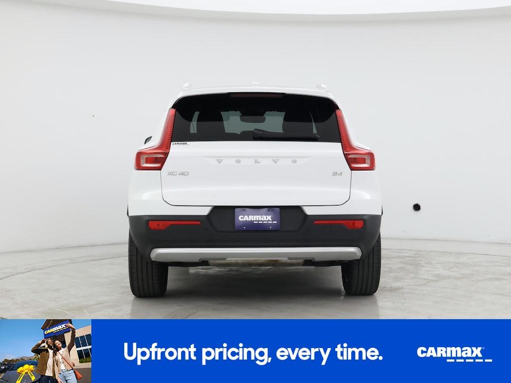 used 2023 Volvo XC40 car, priced at $28,998