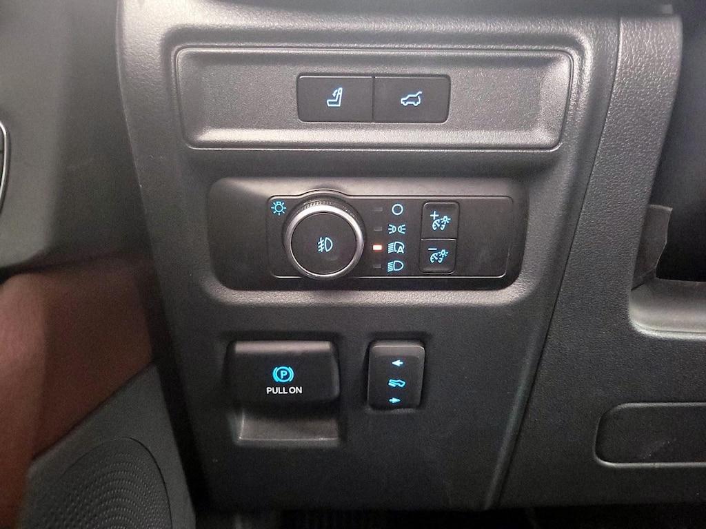 used 2023 Ford Expedition car, priced at $42,998