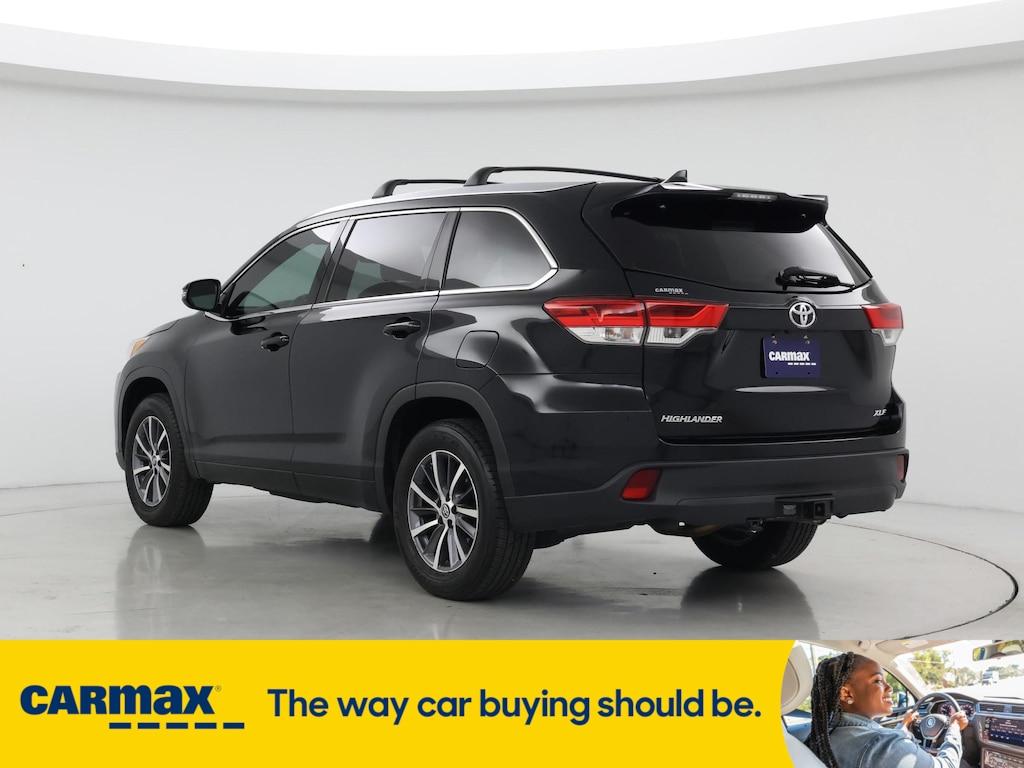 used 2018 Toyota Highlander car, priced at $32,998